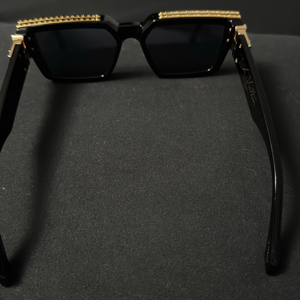 SOLD Louis Vuitton Millionaire Sunglasses - Picture 9 of 9